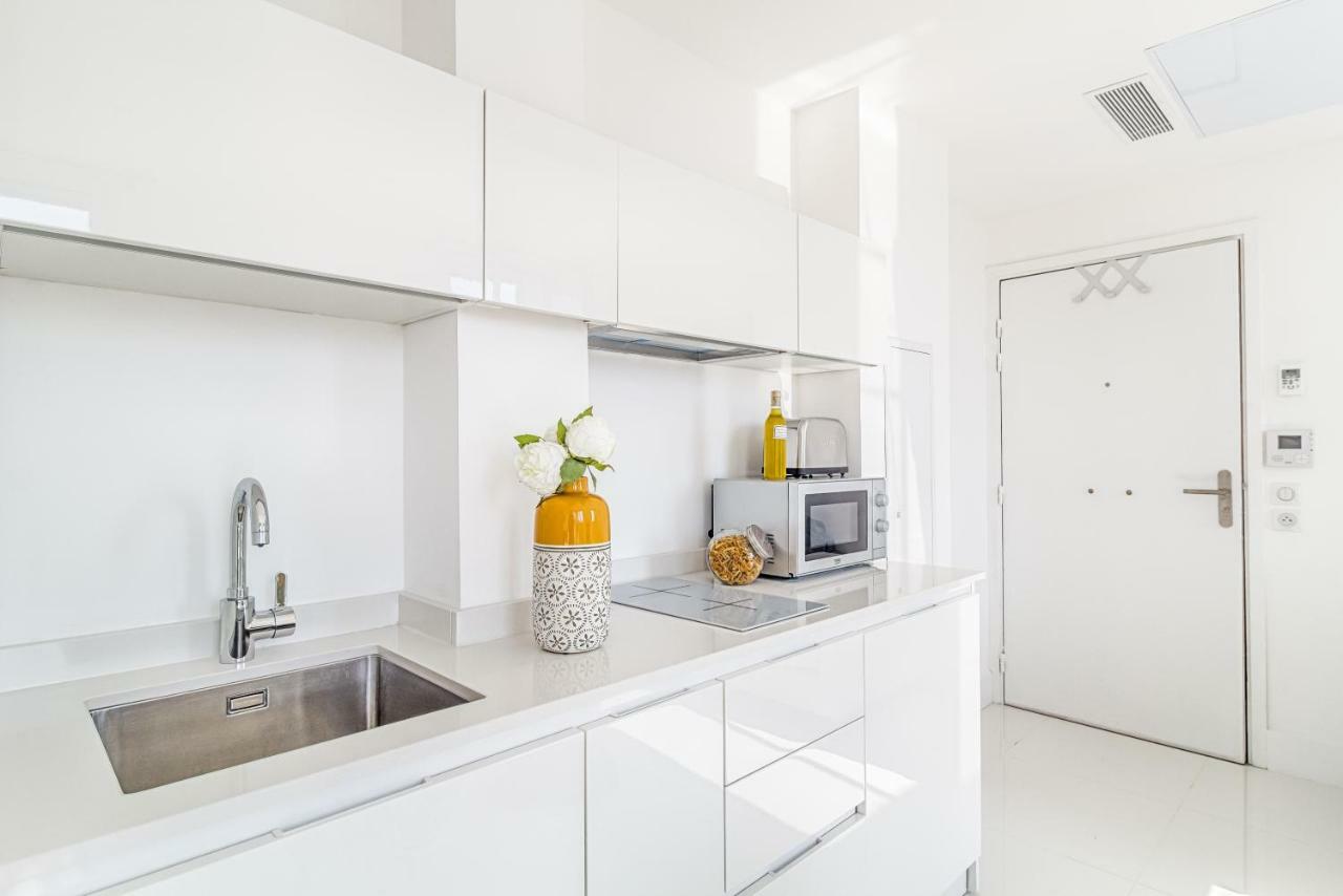 빌프랑슈쉬르메르 New ! Sea View Design + Balcony 203 아파트 외부 사진